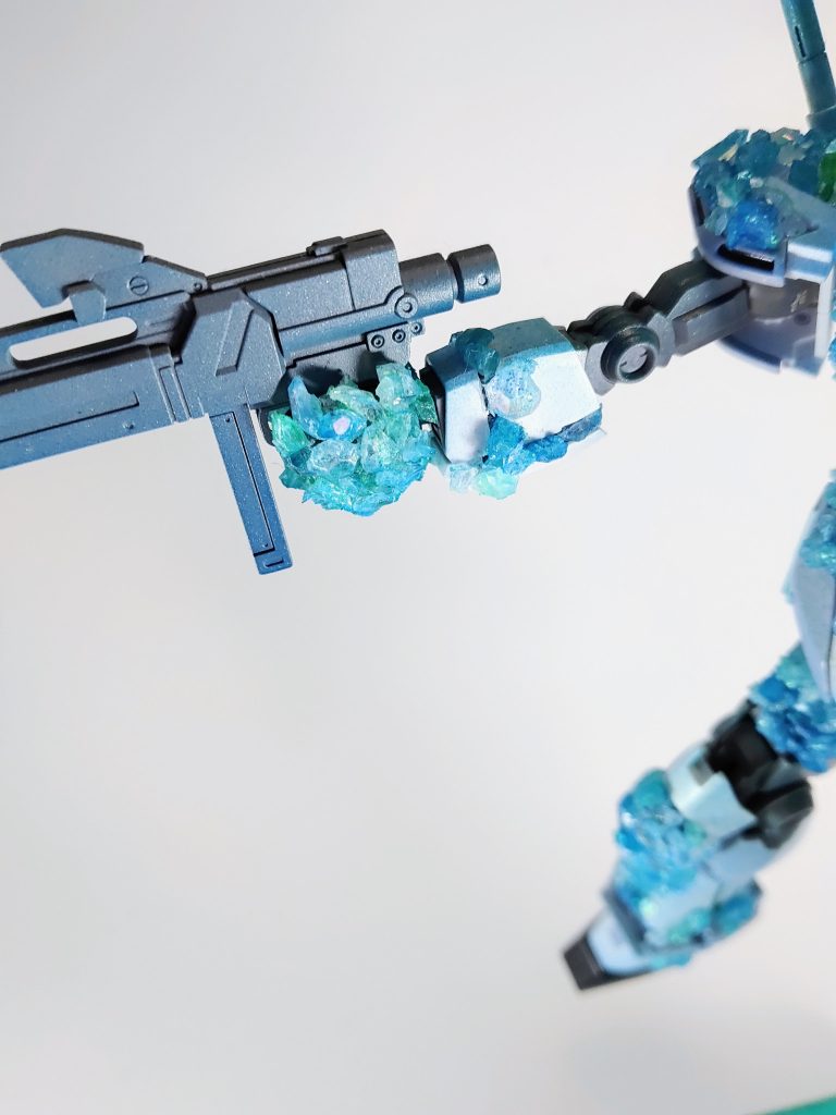 ファフナーのマークザインリスペクトですこの状態ならビームライフルいらないですけどね……コロニーレーザー級のビーム撃てそう