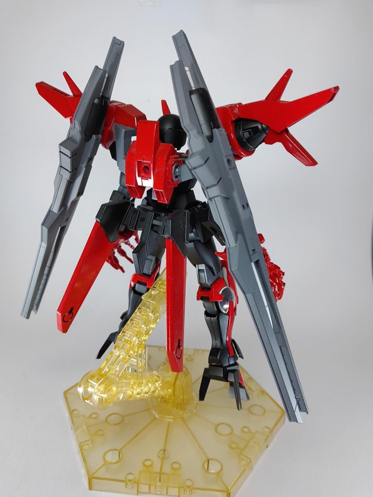 オリジナルが白+青に対して黒+赤に染めました