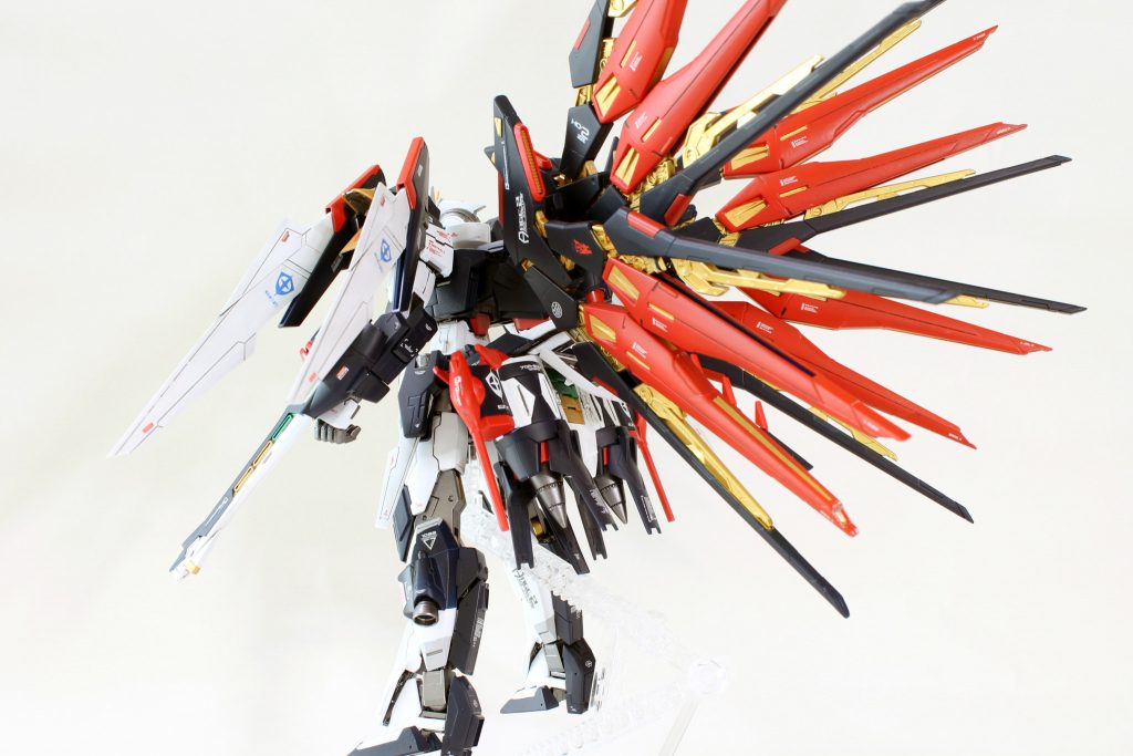 もうバックショットは何のこっちゃ?なモリモリです。ミーティアアーマーとのドッキングで機動力をUP!