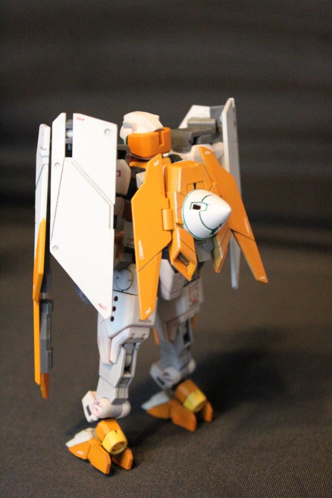 ベース(胴体、両手足):コアガンダムII頭:GNアーチャーバックパック(GNドライヴ):00ダイバーデュナメスのフルシールドナドレの髪の毛(ケーブル)ダイバーが初心者なので、近接武装は無し使いこなせなさそうなので変形機構も無し