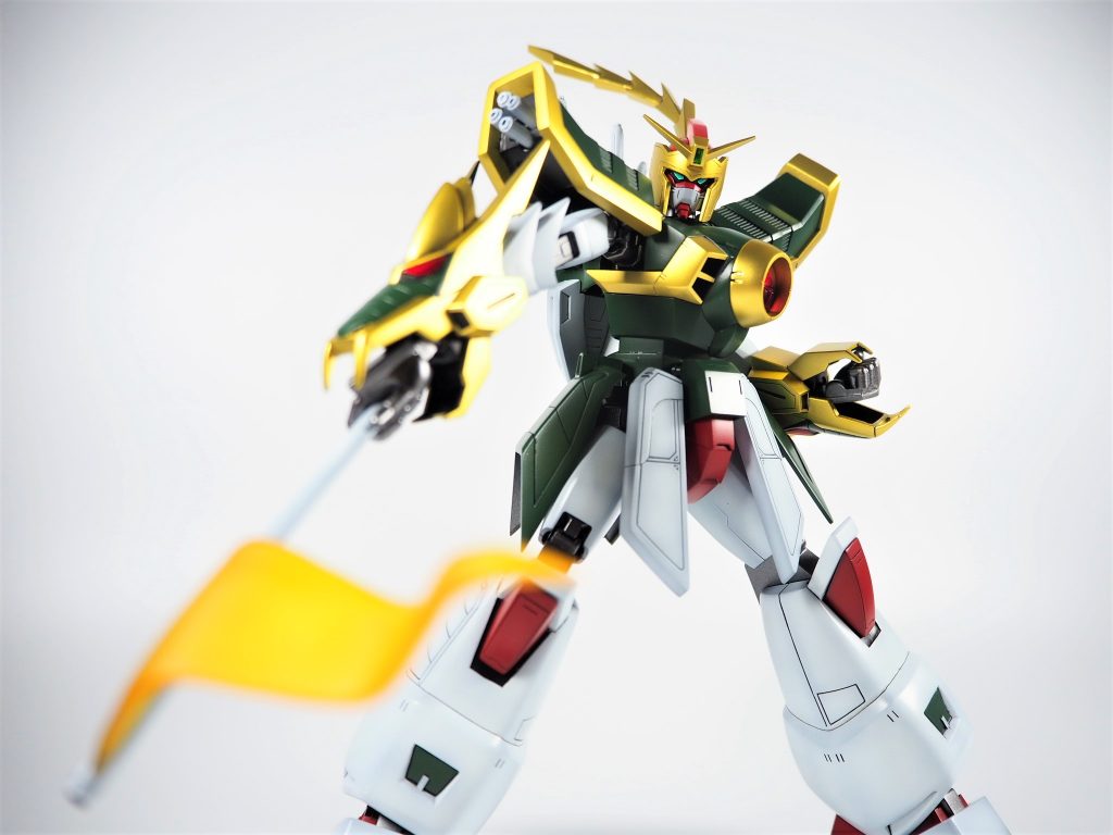 フェイロンフラッグ(旗形態)は計6本製作2本は持ち手用、4本は台座用先端部と旗は3Dプリンターを使用しクリアで成形した自作で、本体は真鍮線とプラパイプを組み合わせた強度に優れた仕様