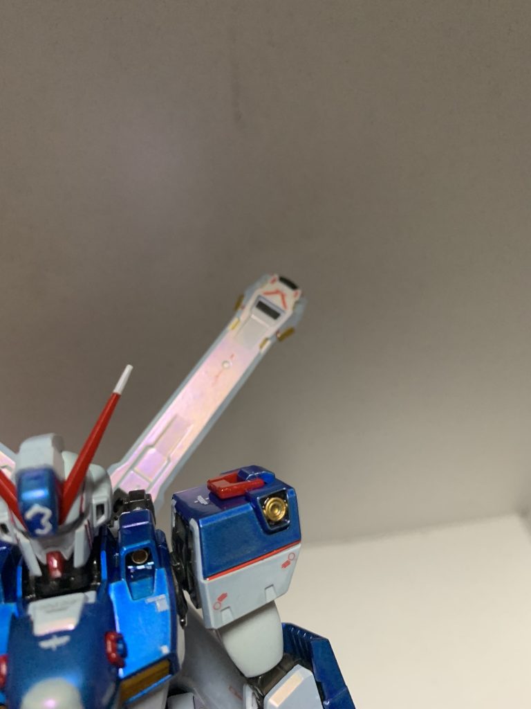 うっすら紫がかって見えるのが分かるでしょうか?