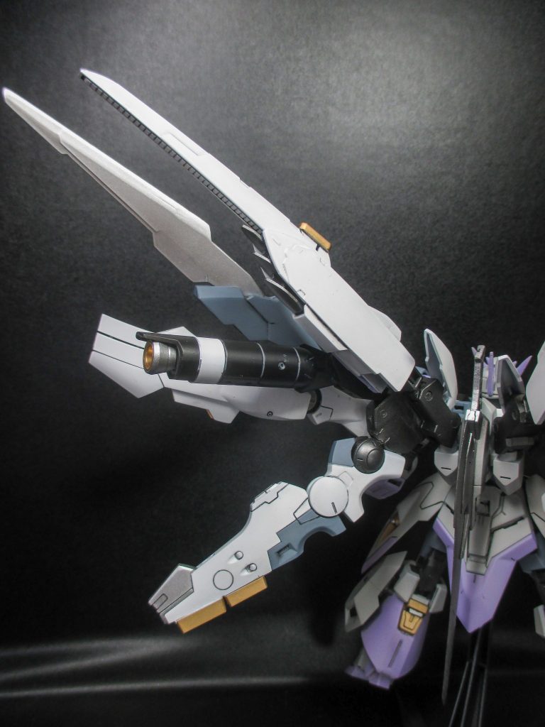 ガンダム ビルドAGE-AX–4枚目/制作者：堺・悠一