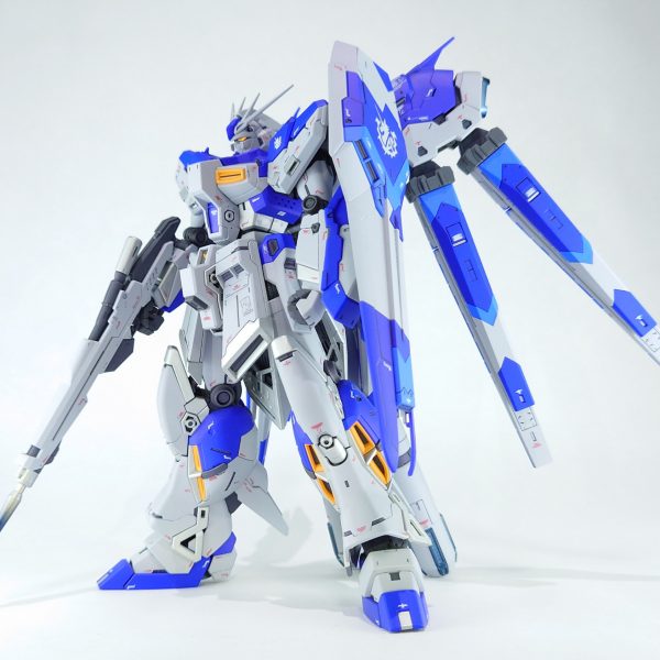 RG Hi-νガンダム