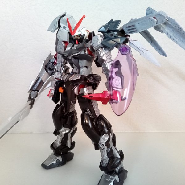 ガンダムアストレイ　白刀零式(びゃくとうれいしき)