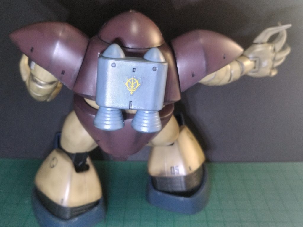 この愛らしい後ろ姿...確かに妖精ぽいな。