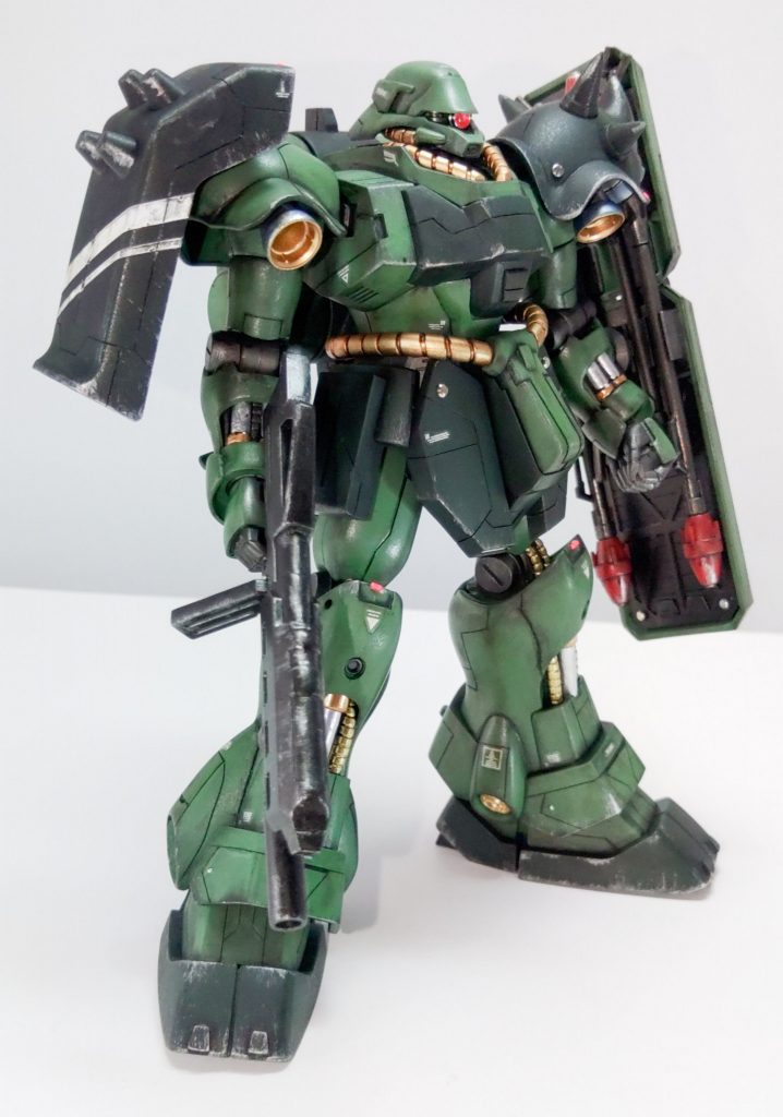 今回は、来るべきHGUCナイチンゲールとの戦いを見据え、やったことがない技法や新しいマテリアルを色々試すことをテーマに制作しました。