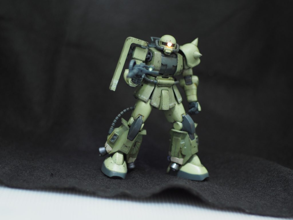 【1/144】HG 高機動ザクII 【改修・塗装品・電飾】–2枚目/制作者：abn22631