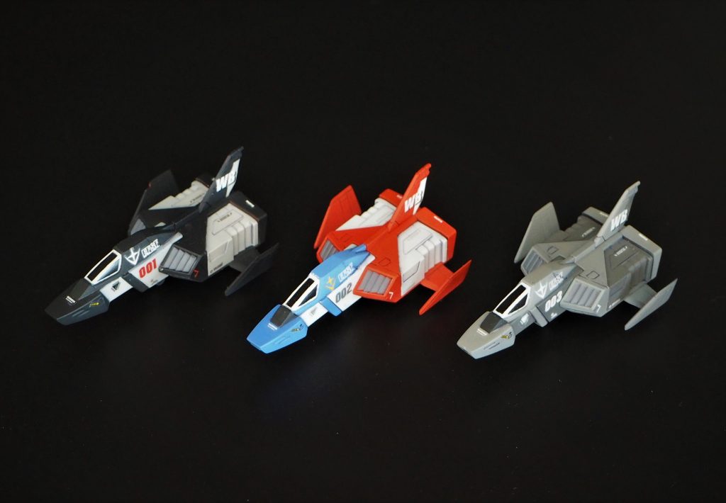 コアファイターは021ガンダムのオマケの胴体に、旧キットコアブースターから機首をコンバートしています。キャノピーの形はこちらのほうが雰囲気がよいので。パーツ分割が少なく、マスキングが大変でした。(詳しくは僕の記事の通し番号009を参照してください)