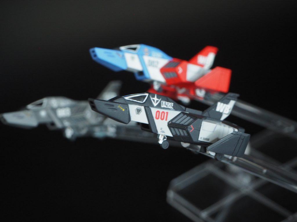 ガンダム各種は通し番号010~013を参照してください。