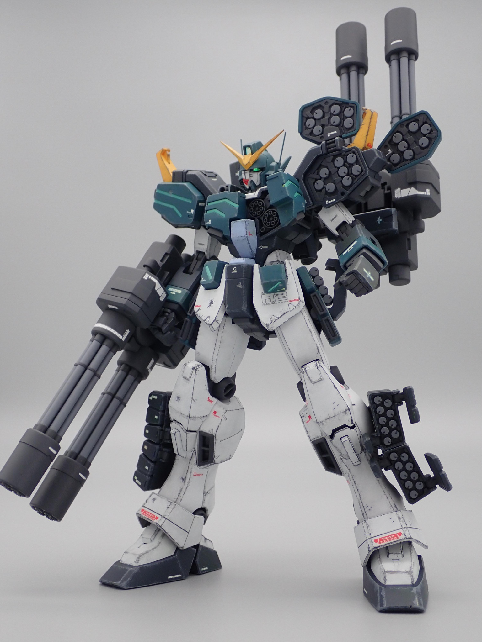 MGガンダムヘビーアームズ改｜アッシーさんのガンプラ作品｜GUNSTA