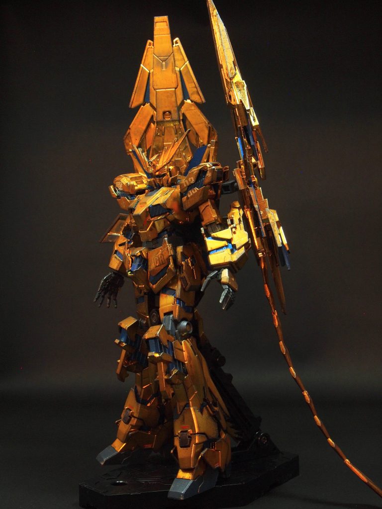 写真にすると、メッキのギラギラ感を出すのが難しい。