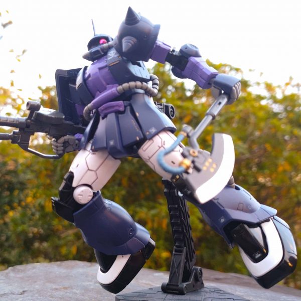 ORIGIN版ザクを黒い三連星仕様に塗装