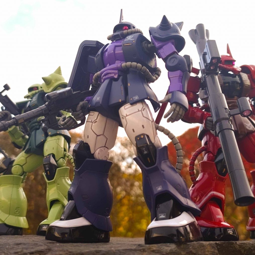 シャア専用ザク、量産型ザク、量産型ザク黒い三連星塗装、全てORIGIN版