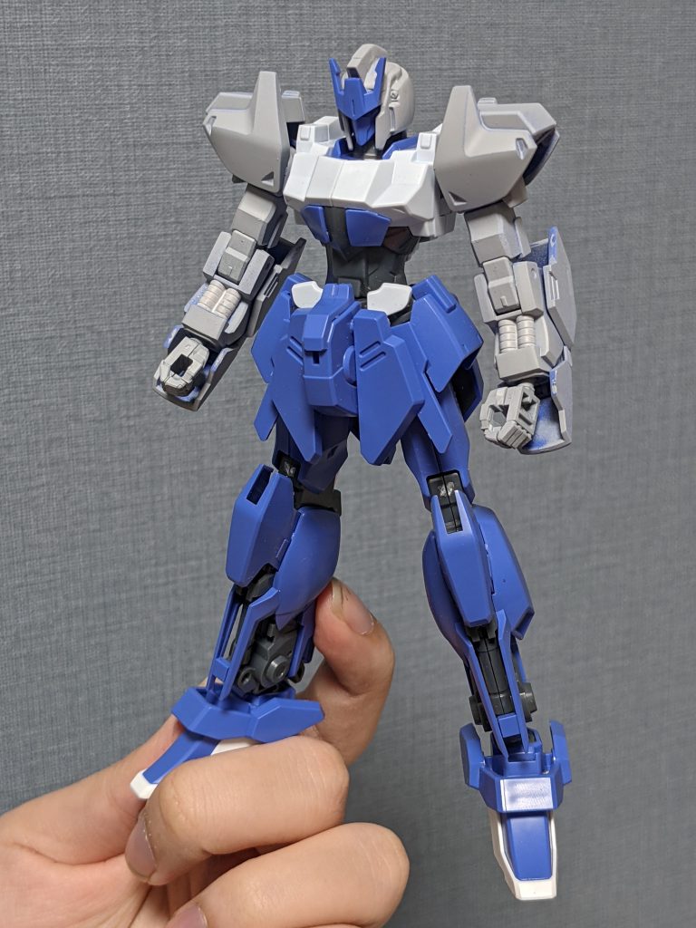 そして新しい瞬着の性能を確かめるために合わせ目消しをしました。一応ぱっと見で見えないはず...はず...(自信無し)こんな感じに何も考えずに色塗ったりして完成までこぎ着けましたが、うまくまとまって良かったです。今後別の過去作を投稿するかもですが、よろしくお願いします。