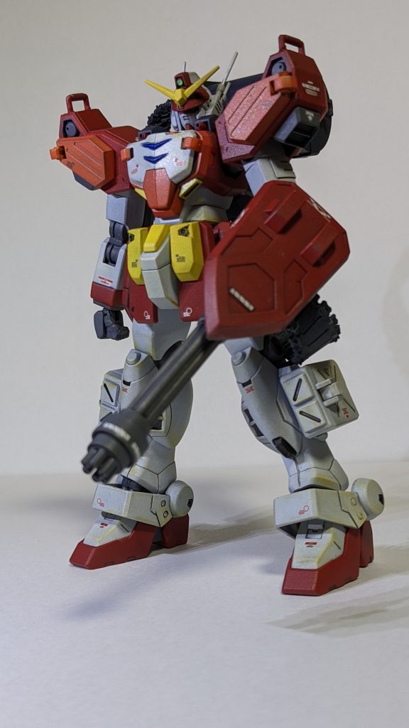 ビームガトリングもアーリータイプのものを参考に市販パーツで自分好みに改造しました。