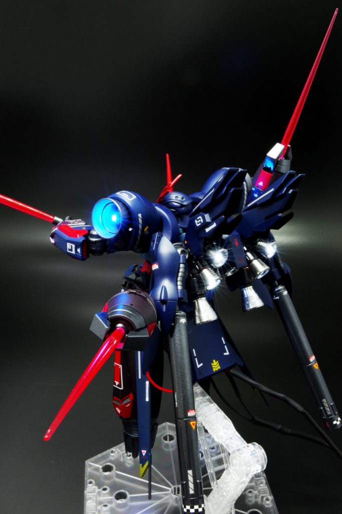 後ろはそこまでカバーできない。