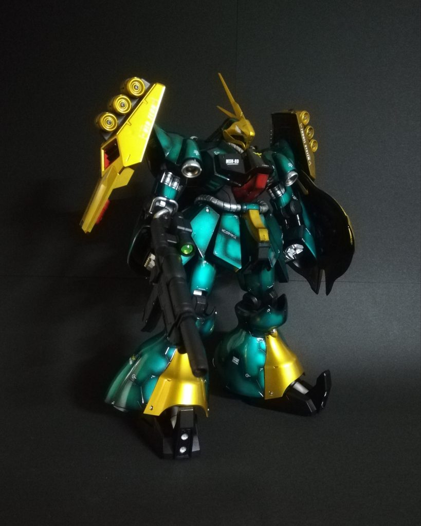 サイズが大きく、塗装が大変だったのです(;´д｀)