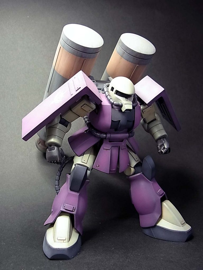 本当に昨今のHGの可動範囲は凄まじく同時にプロポーションとディティールの良さを大昔の過去作を撮影していて再認識しました。