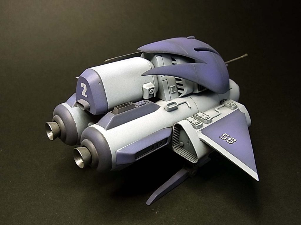 推進剤を満載した大型のプロペラントタンクを本体と一体化戦闘継続時間の延長と機動力のアップを図り