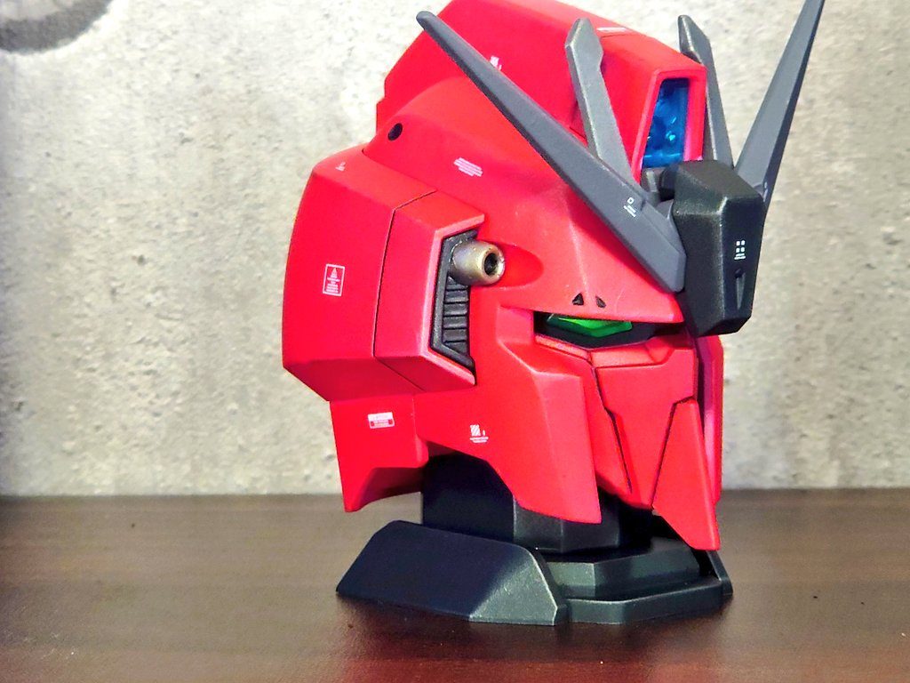 レッドゼータ風ヘッド–2枚目/制作者：@Kazon1221