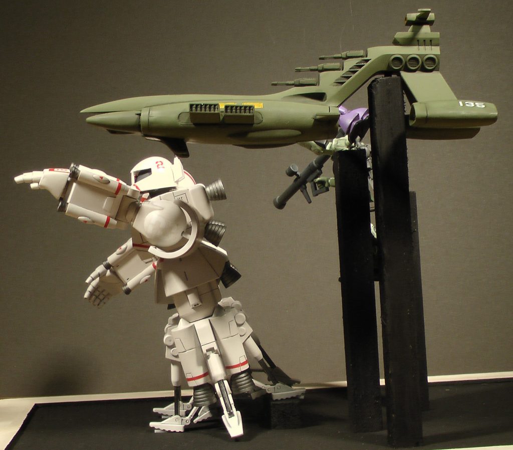 量産型ムサイは旧キット1/1200です。