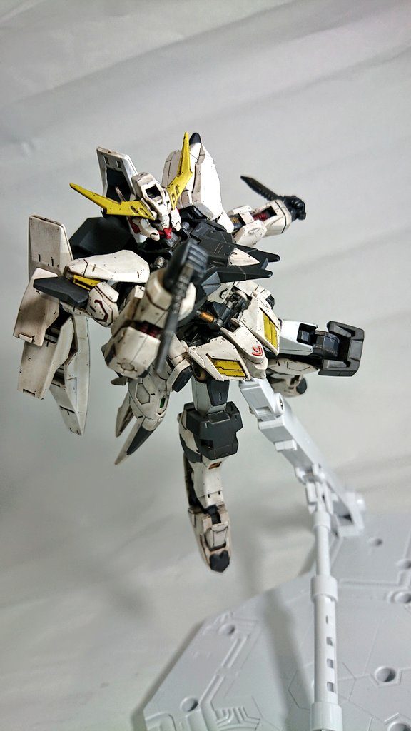 HG ガンダムアスタロト 紅月–5枚目/制作者：いッサン