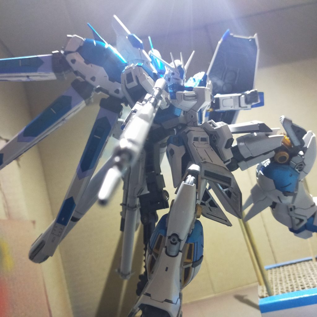 RGHi-νガンダム–3枚目/制作者：Gumaちゃん