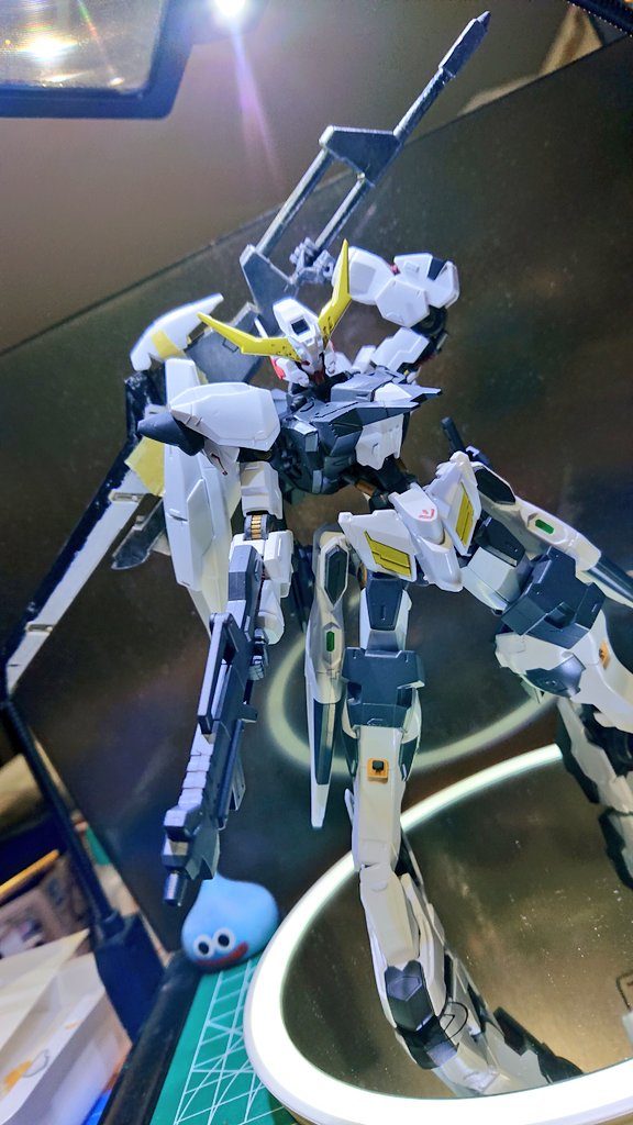 HG ガンダムアスタロト 紅月–4枚目/制作者：いッサン