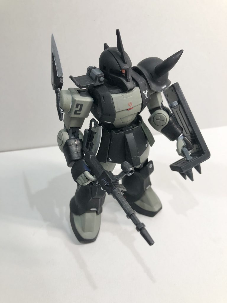 作成目的はいろいろ試すことにあり、グフの棘を移植したり、レッドポイント試したり、マシンガンのサブグリップ折れてドラムマガジンを紛失したり、あとはめ加工失敗したりしました。