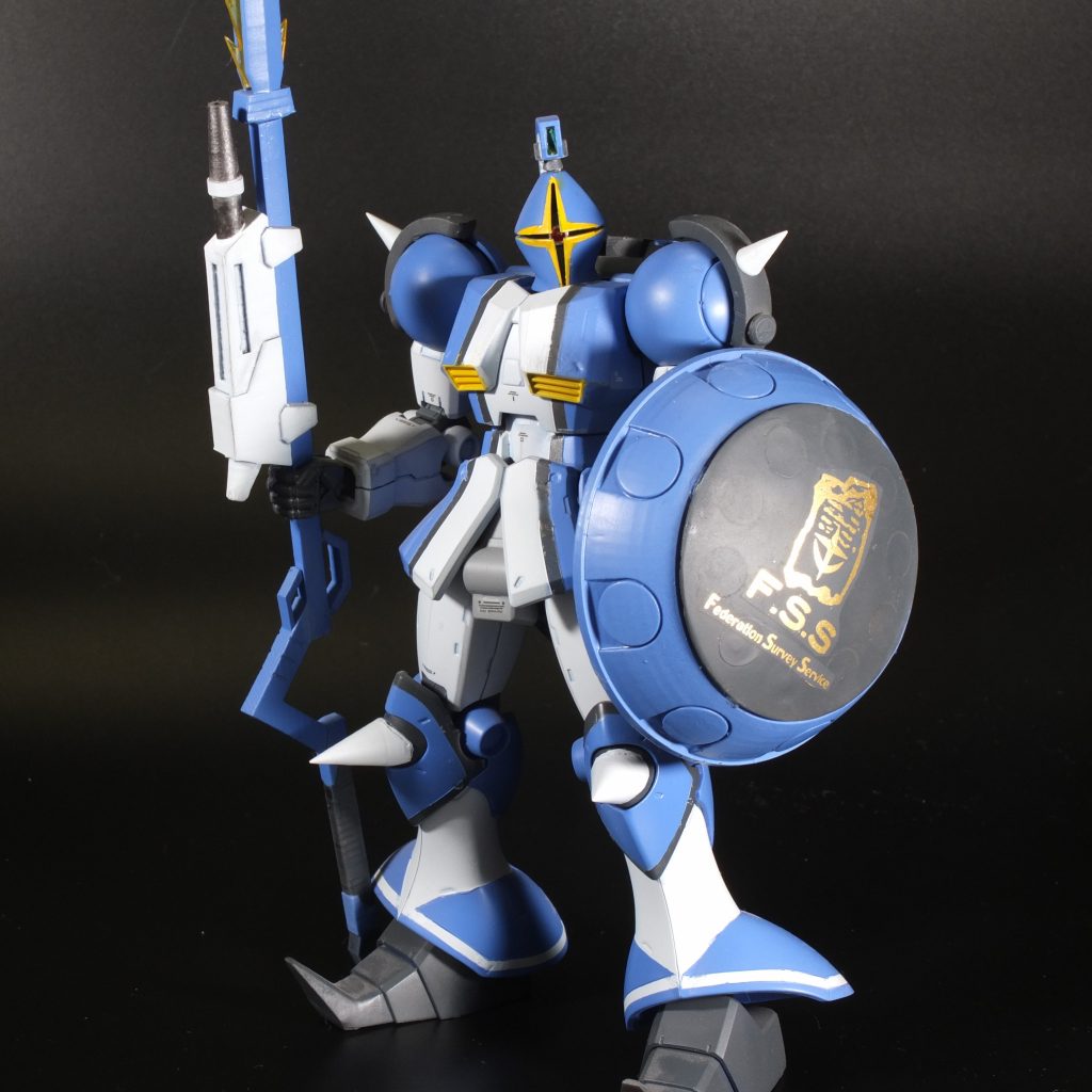 ラインマーキングが苦手で、塗装は不満足な出来でした。顔の黄色も難しかったなぁ(よれてます)FSSマーキングは、F式ホワイトデカール方式で、金色のスタンピングリーフを使用しました。面積大きかったので結構大変でした