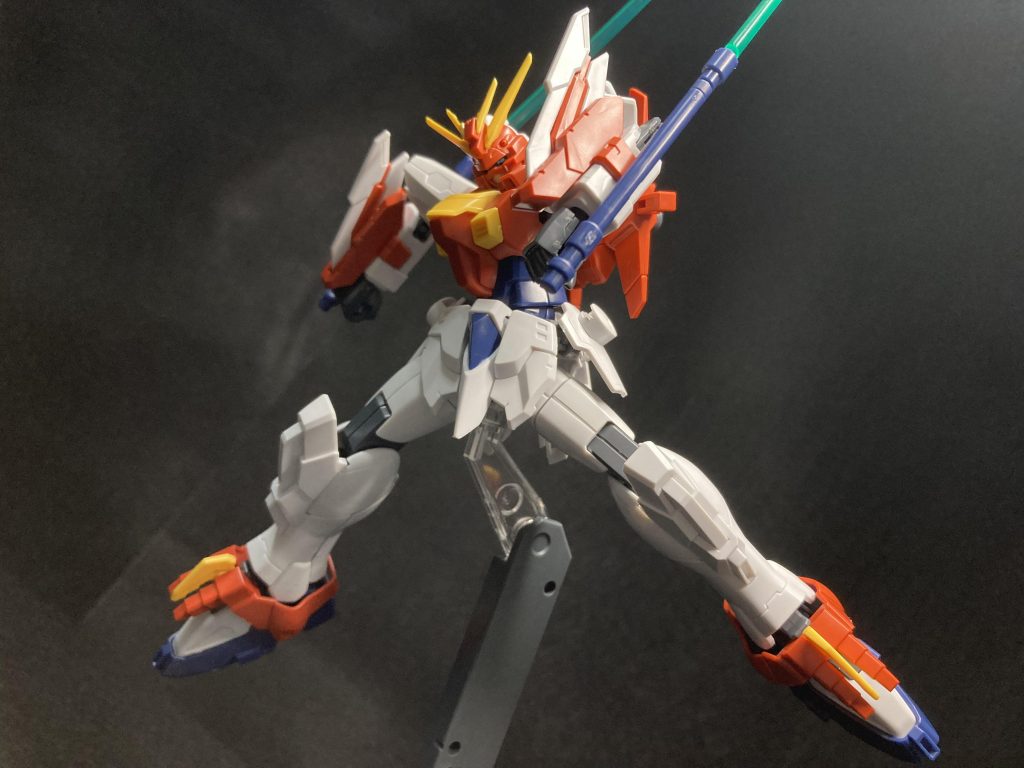 ブレイジングガンダムこの武装どう使うねん!とか言わないでください……トンファーということでもう訳の分からないどう使うかは謎武器ですがまあ次!