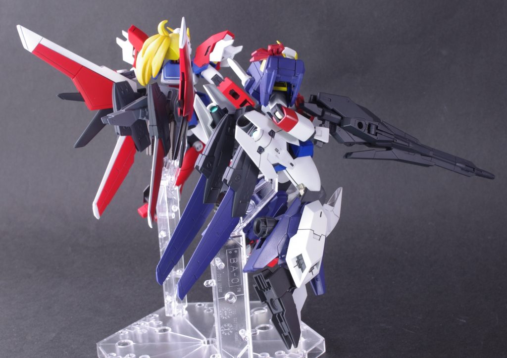 ちなみにこの作品には少量のパテとプラバン、ガンプラの部品のみ流用して作っています。色々自作できるほど上手ではないので基本ミキシングで出来上がっています。