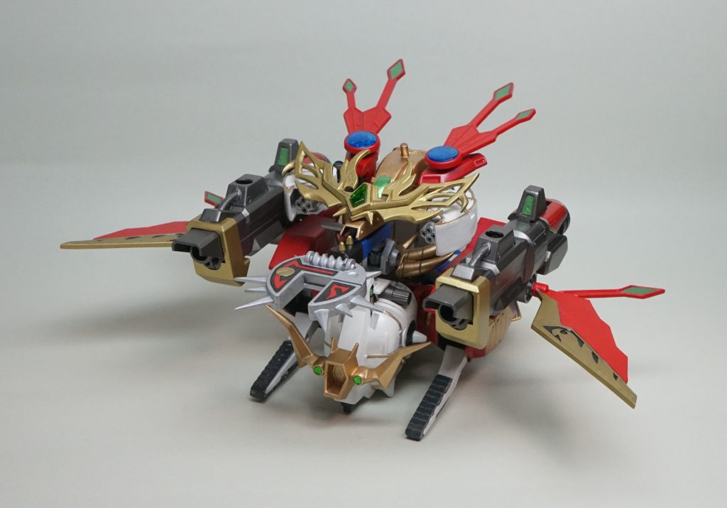 武者戦車形態も！