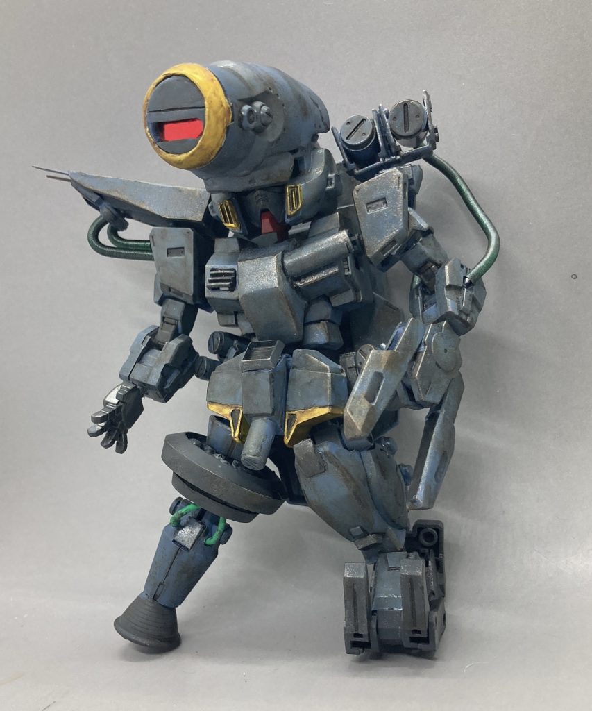 プロジェクトエグゾダスに登場したときの義足も再現。これでザンスカールのニュータイプ部隊と戦うのはかなりむちゃだと思います…