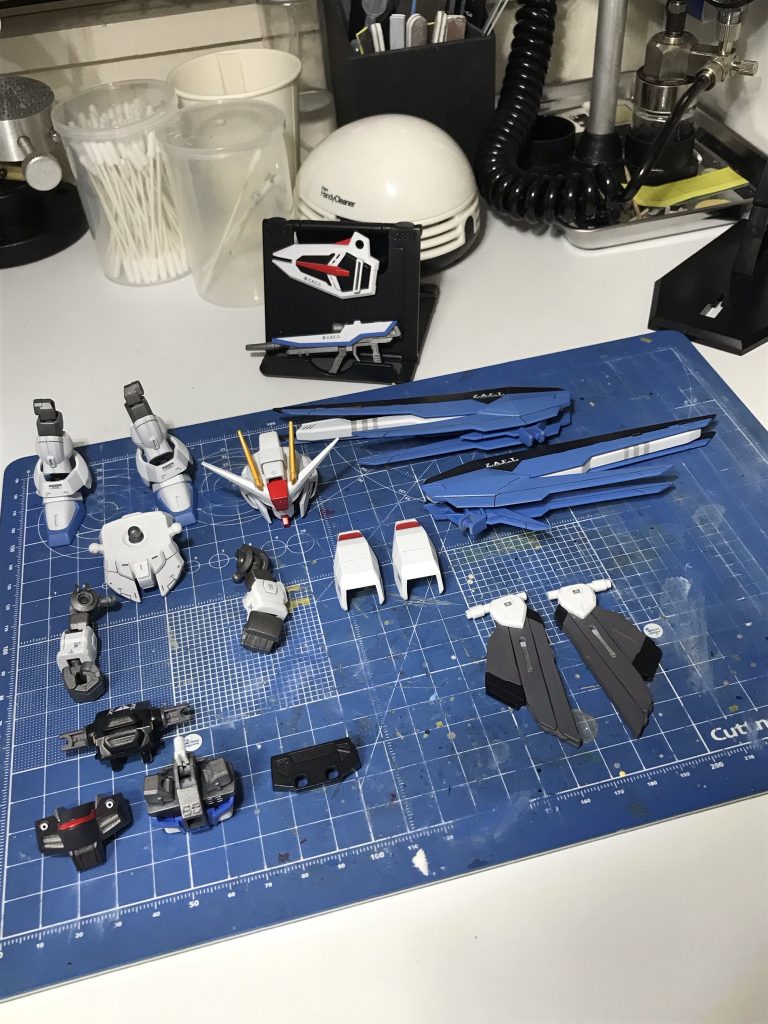 最終組み上げ前以上となります。作業内容も簡単な動画にしましたので良かったら下記からご覧下さい(^^)