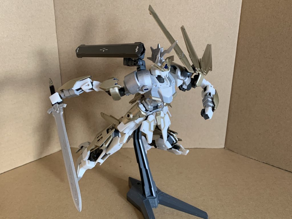 月虹の幻装兵フェガロフォス・ランヴォ–8枚目/制作者：T.K(てぃ〜け〜)