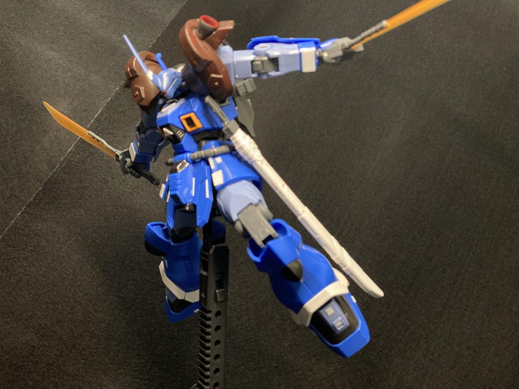 イフリートと言えば格闘！やっぱり似合いますねw最近発表されたイフリートイエーガーですが皆さんは買いましたか？私は買ってないです（買ってないガンプラの話すな）