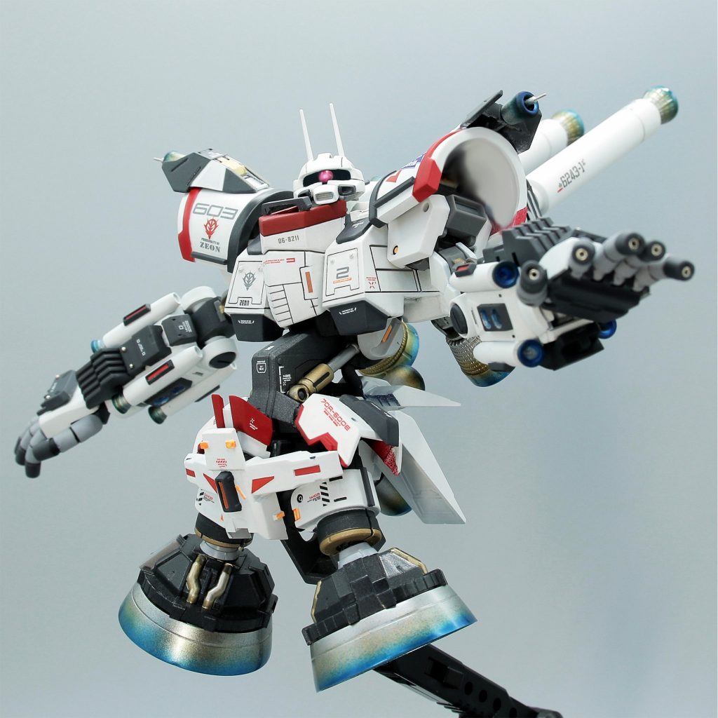 試験フェーズの後半をイメージして、脚を取り外し大型スラスターに換装できる仕様です(・ω・)ノ