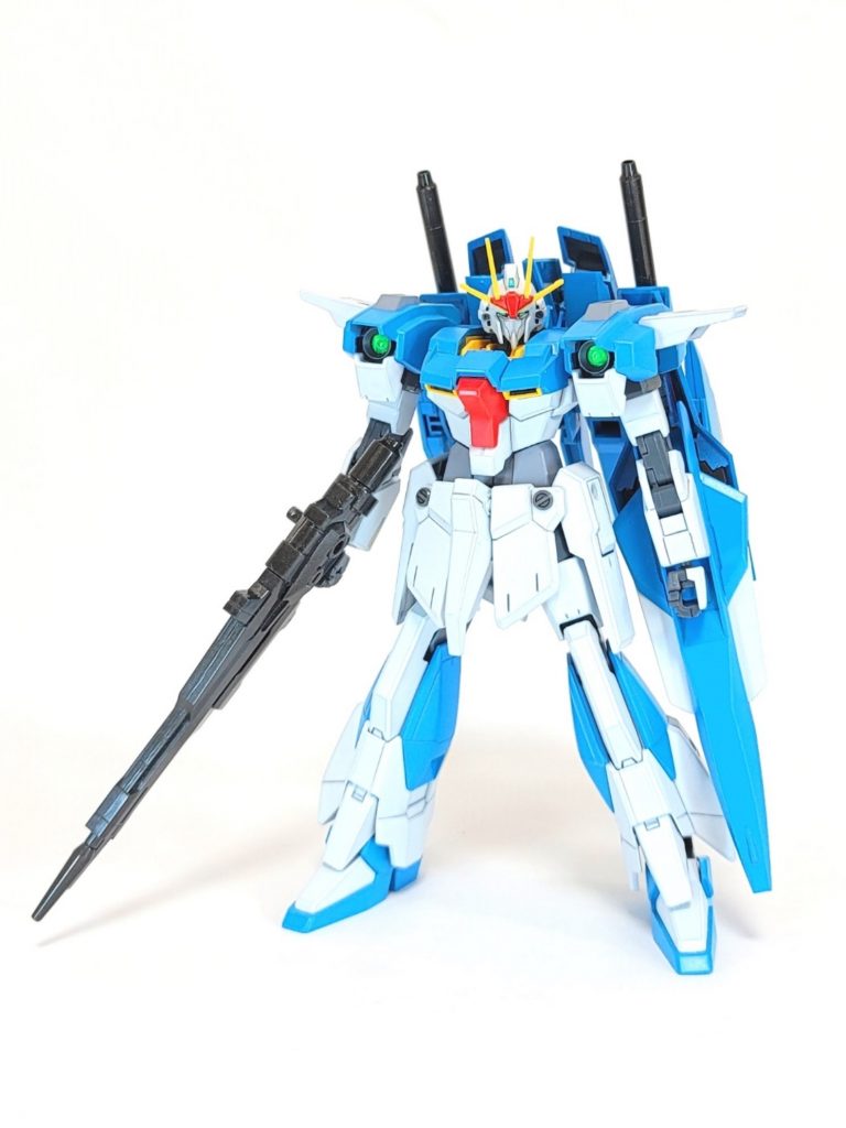 ドッキング形態。頭部アンテナ基部の色は最後まで悩みましたが、コクピットハッチと同じ色にすることで良い差し色になったかと。