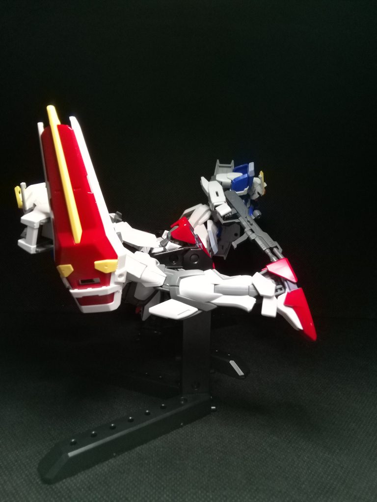 キラ・ヤマトとシン・アスカの最初の機体どうしで