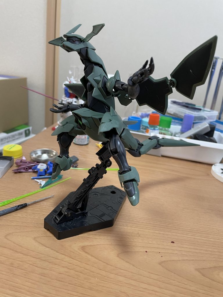 こちらは2日かけて仕上げたダナジンです。尻尾の作るのが大変でした…