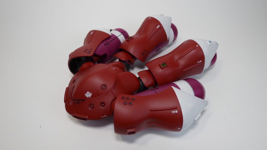 ハイゴッグのみにするとこんな感じ。なんだかMAとして既にいそうですねぇ。