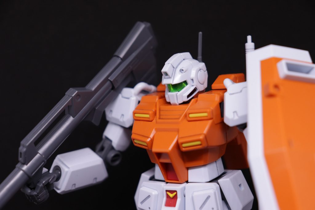 バズーカ持ちver．これもかっこいいですね。今回のスカートのvマークはポスカで塗装したのですが、意外とムラ無く塗れたのでオススメです。以上、パワードジム（簡単フィニッシュ）でした。