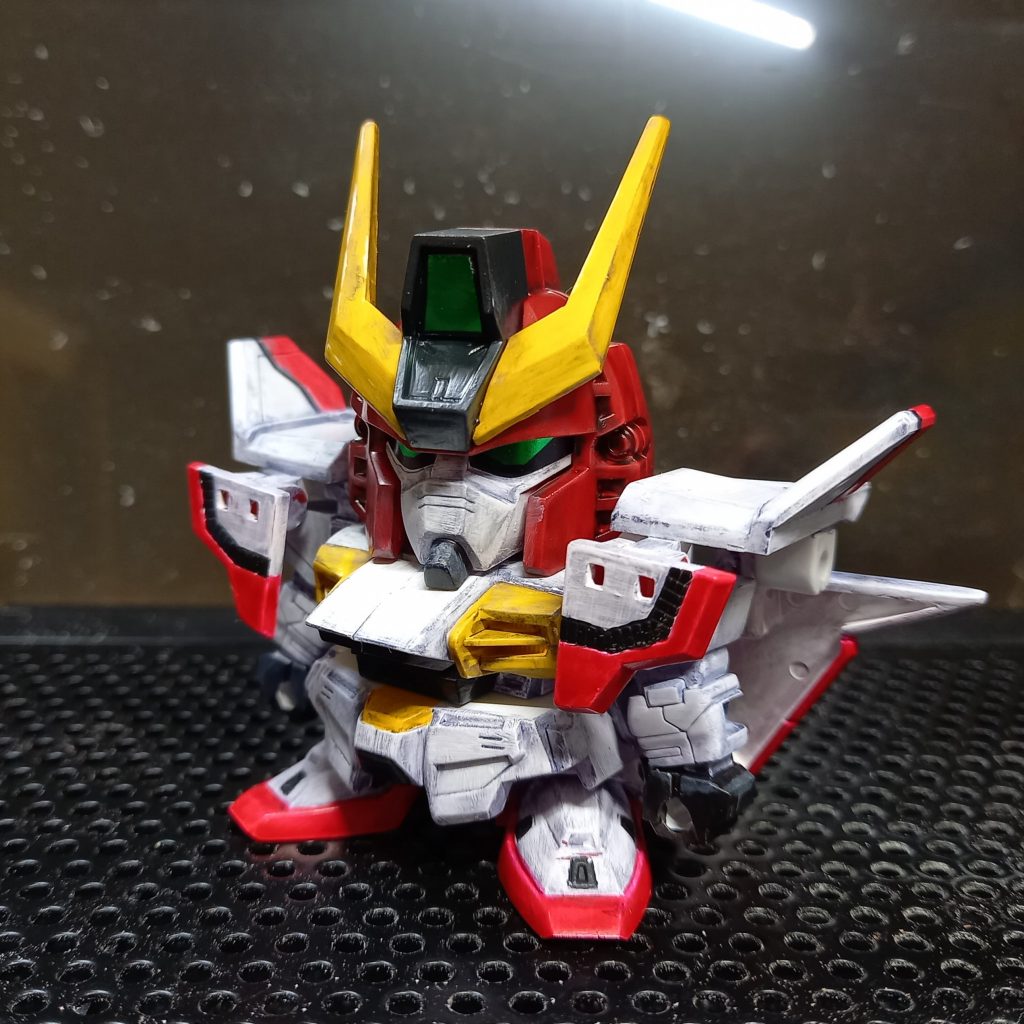 次にリアルタッチマーカーのグレーでごしごし最後にブラウンでさらに汚して完成です