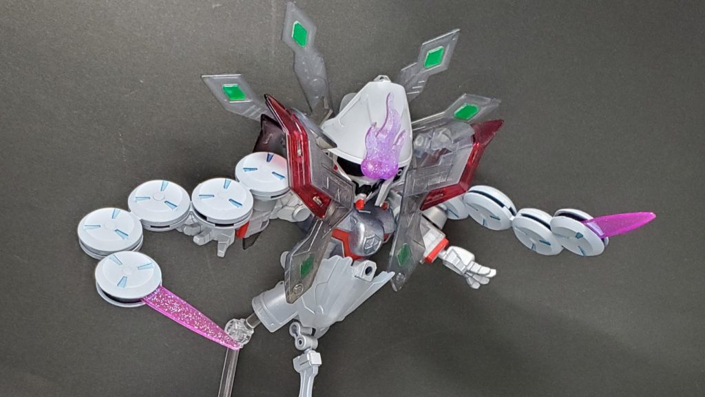 フルクロス「ジャコウアゲハの装」お菊が持つ強化装備フルクロスの防御力重視形態。幽霊でも防御は必要なのだ。