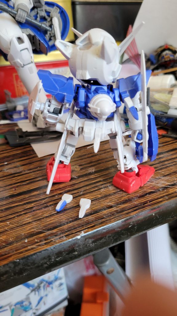 GN鐳射劍簡化部份進行過調整