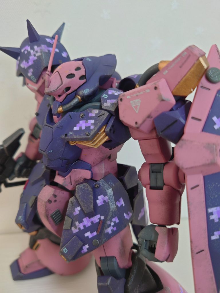 モノアイも加工しました。その代わり可動はほぼしません…ということでメッサーＦ02型指揮官機でした!月に1機の作成ペースです。良かったらフォローおねがいします。