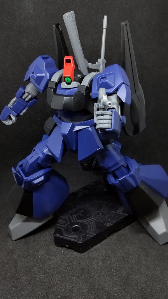 明らかに目立つ二の腕の合わせ目を段落ちモールド化したんですが思いの外自然に仕上がったので自分的にはヨシw