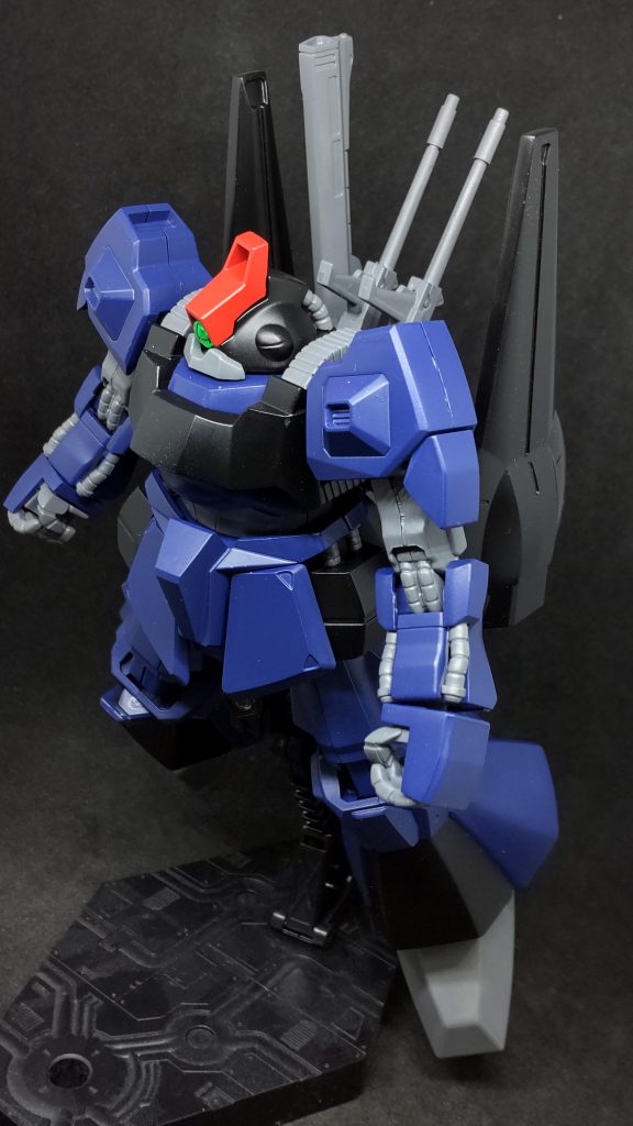 造形的には好きなMSなので、他のエゥーゴ機体と一緒に並べようと思います。